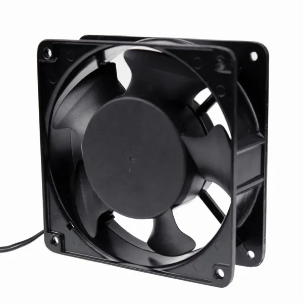 Ventilador de Metal 220V 12x12x3.8cm
